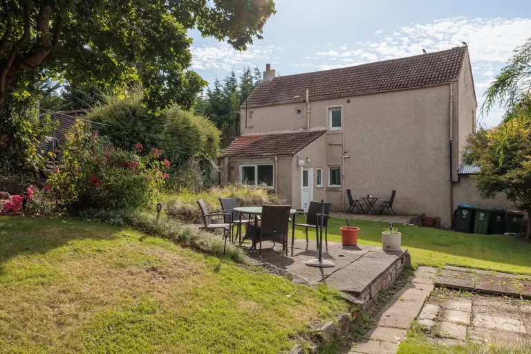Fernbank, High Street, Rattray, Blairgowrie, PH10 7DE