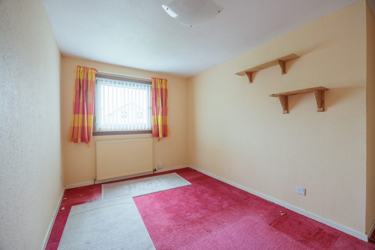 3 CLOVA AVENUE, BLAIRGOWRIE, PH10 6UQ