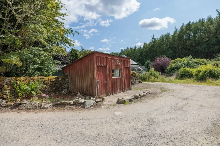 Craigton Farmhouse Cottage, Bridge of Cally, PH10 7LH